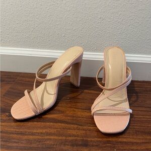 Wild Diva Elegant Peach Beige Strappy Block Heel Sandals
